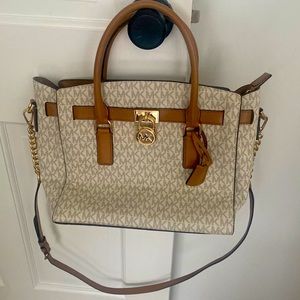 Michael Kors Pocketbook